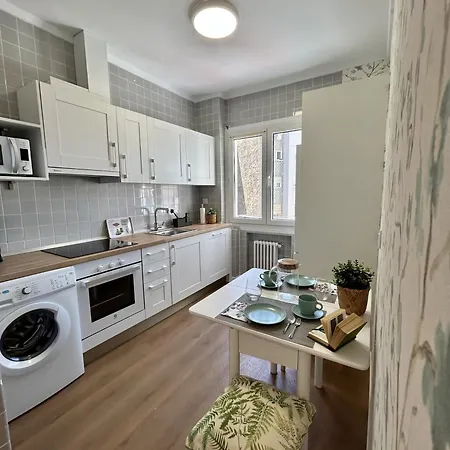 Lägenhet Paseo Del Muro Gijón